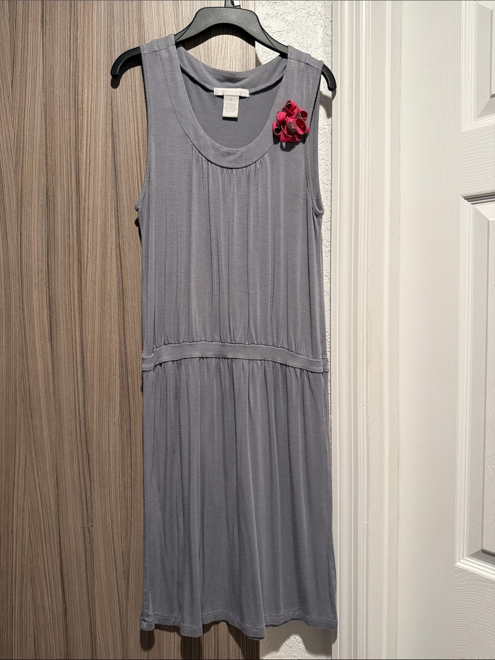 Design History Gray Sleeveless Dress with Pink Floral Pin